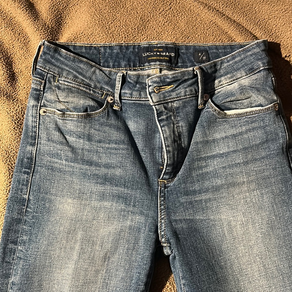 Lucky Brand Jeans! So cute! Worn once!
